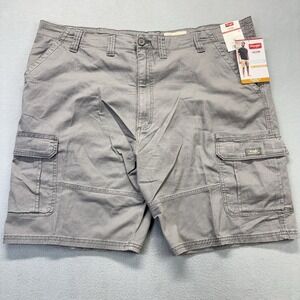 Wrangler Cargo Shorts Mens 46 Gray Stretch Relaxed Fit Above Knee Utility NEW